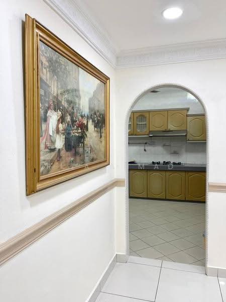 Rumah Berkembar untuk Dijual di Seksyen 9 (Shah Alam) - Riza Ahmad - Kitchen - PropertyGuru.com.my