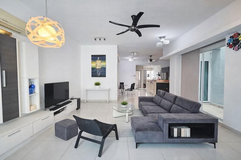 2-storey Terraced House for Sale in Putra Heights (Subang Jaya) - Jason Ooi - Living Room - PropertyGuru.com.my