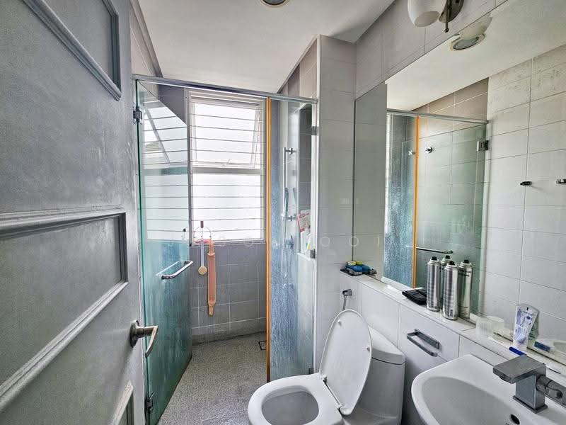 2-storey Terraced House for Sale in Putra Heights (Subang Jaya) - Jason Ooi - Bathroom - PropertyGuru.com.my