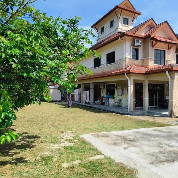 Rumah Teres 2-Tingkat untuk Dijual di Bandar Nusa Rhu (Shah Alam) - Riza Ahmad - Exterior - PropertyGuru.com.my