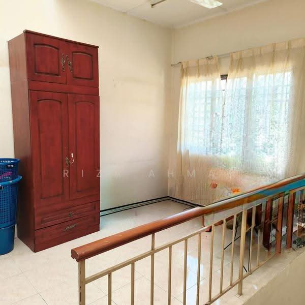 Rumah Teres 2-Tingkat untuk Dijual di Bandar Nusa Rhu (Shah Alam) - Riza Ahmad - Interior - PropertyGuru.com.my