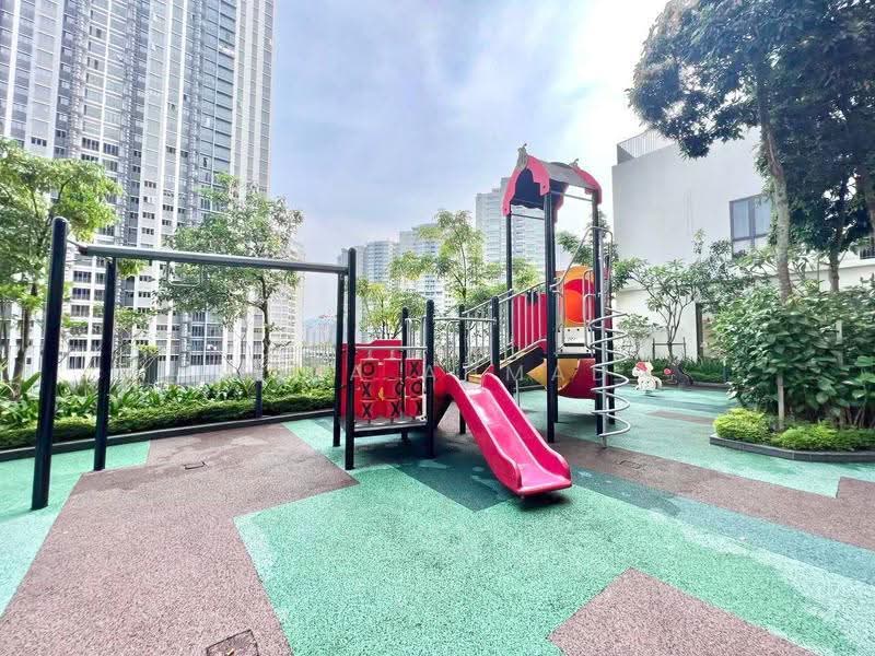 Kediaman Servis untuk Dijual di Serviced Residence @ Fera Residence @ The Quartz WM - Riza Ahmad - Exterior - PropertyGuru.com.my