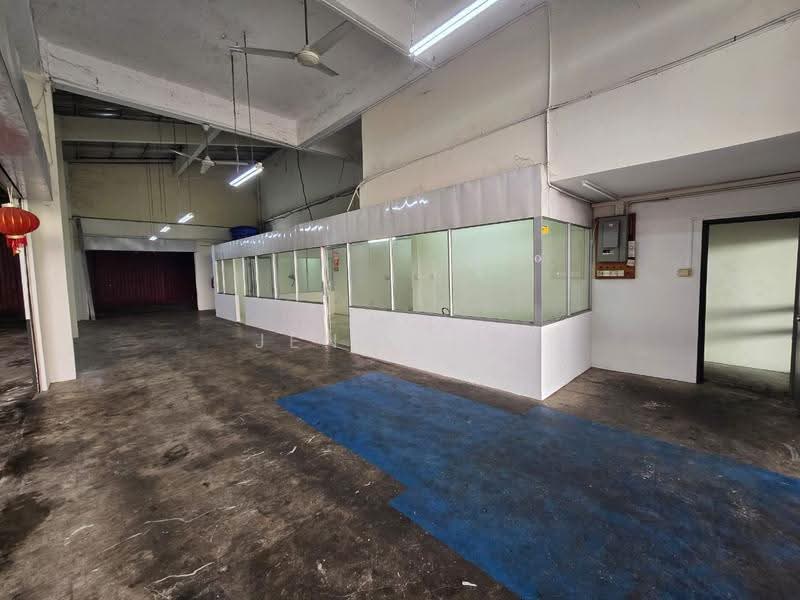 Gudang untuk Disewa di Kuching (Sarawak) - Jeno Tan - Interior - PropertyGuru.com.my