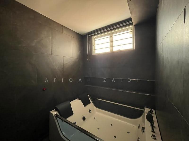 Commercial Bungalow for Rent in Bangsar Baru (Bangsar) - Afiqah zaidi - Bathroom - PropertyGuru.com.my