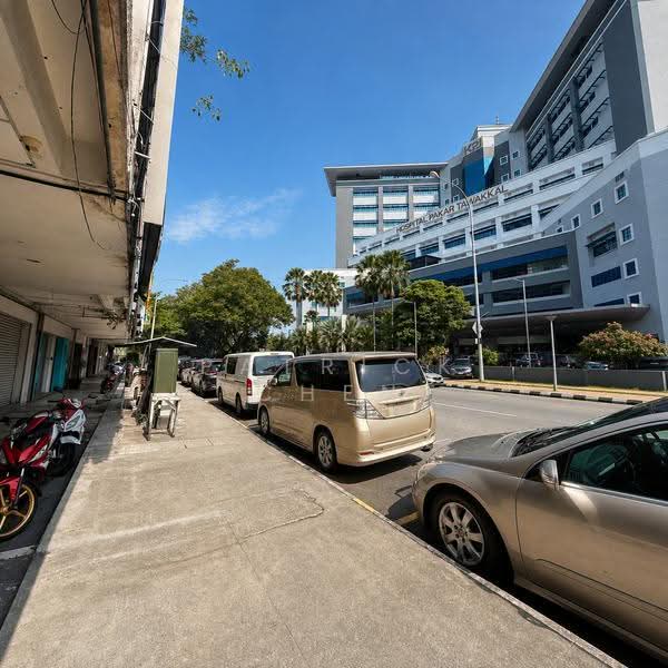 Shop for Sale in Pekeliling (Kuala Lumpur) - Patrick Chen - Exterior - PropertyGuru.com.my