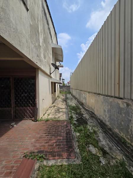2-storey Terraced House for Sale in Bangsar Baru (Bangsar) - Yasmin Sulaiman - Exterior - PropertyGuru.com.my
