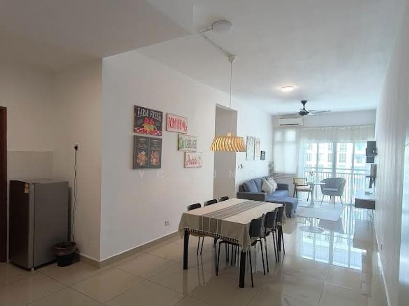 Kediaman Servis untuk Disewa di Meridin Bayvue @ Sierra Perdana - YC Fung - Living Room - PropertyGuru.com.my