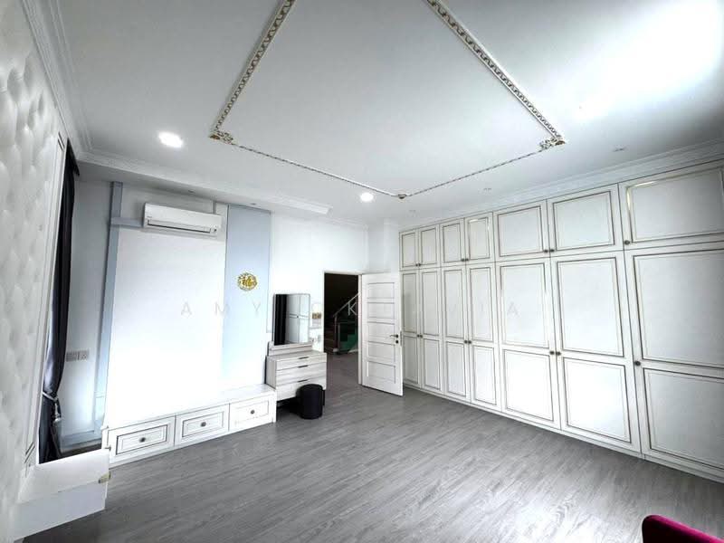 Semi-Detached House for Rent in Cyberjaya (Selangor) - Amy Oktavia - Bedroom - PropertyGuru.com.my