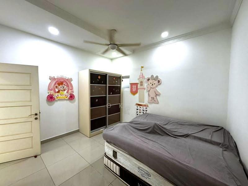 Semi-Detached House for Rent in Cyberjaya (Selangor) - Amy Oktavia - Bedroom - PropertyGuru.com.my