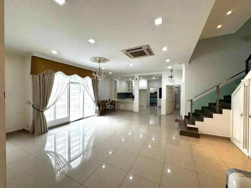 Semi-Detached House for Rent in Cyberjaya (Selangor) - Amy Oktavia - Living Room - PropertyGuru.com.my