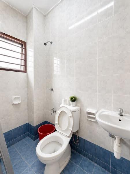 2-storey Terraced House for Sale in Bandar Bukit Tinggi 2 (Klang) - James Teoh - Bathroom - PropertyGuru.com.my