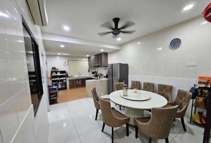 2.5-storey Terraced House for Sale in Bandar Bukit Tinggi 2 (Klang) - James Teoh - Kitchen - PropertyGuru.com.my