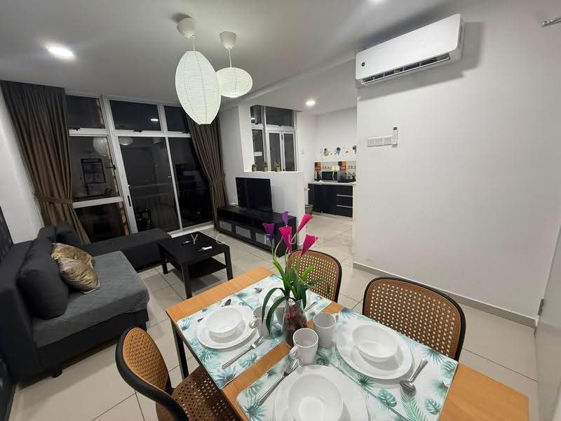 Kediaman Servis untuk Disewa di Midas @ Seri Alam - YC Fung - Living Room - PropertyGuru.com.my