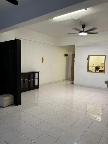 Condominium for Sale at Villa Lagenda - Jay Yong - Living Room - PropertyGuru.com.my