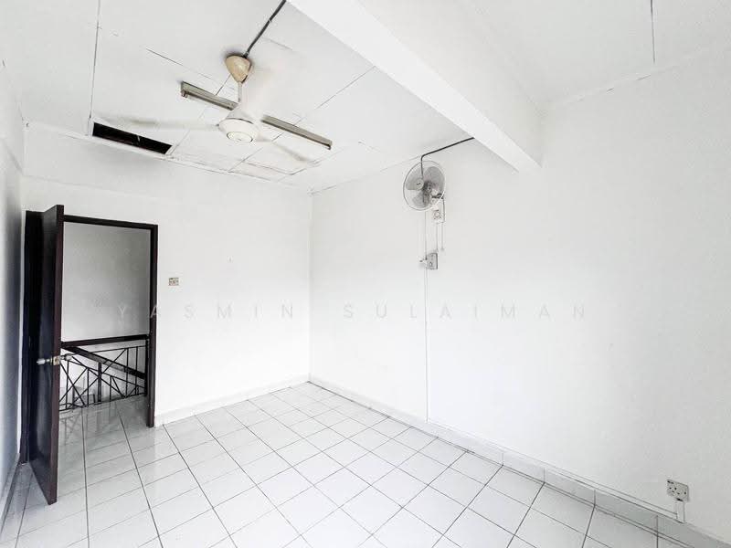 Rumah Teres 2-Tingkat untuk Dijual di Taman Bukit Angsana (Cheras) - Yasmin Sulaiman - PropertyGuru.com.my