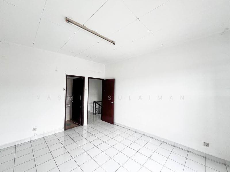 Rumah Teres 2-Tingkat untuk Dijual di Taman Bukit Angsana (Cheras) - Yasmin Sulaiman - PropertyGuru.com.my