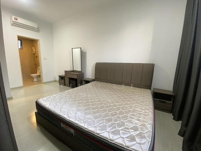Kondominium untuk Disewa di The Hamilton - Kenny Lee - Bedroom - PropertyGuru.com.my