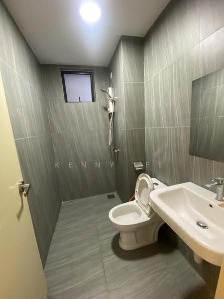 Kondominium untuk Disewa di The Hamilton - Kenny Lee - Bathroom - PropertyGuru.com.my