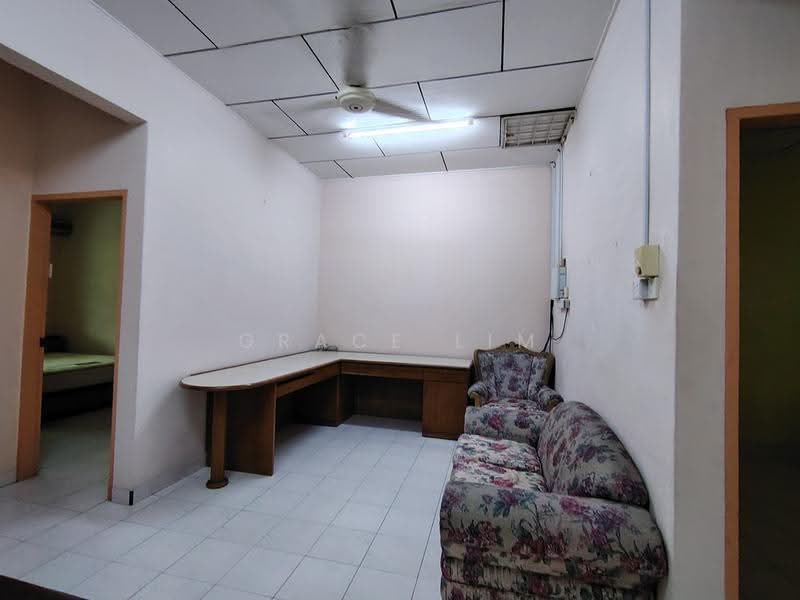 Rumah Teres 2-Tingkat untuk Disewa di Kampung Lapan (Melaka City) - Grace Lim - Study - PropertyGuru.com.my