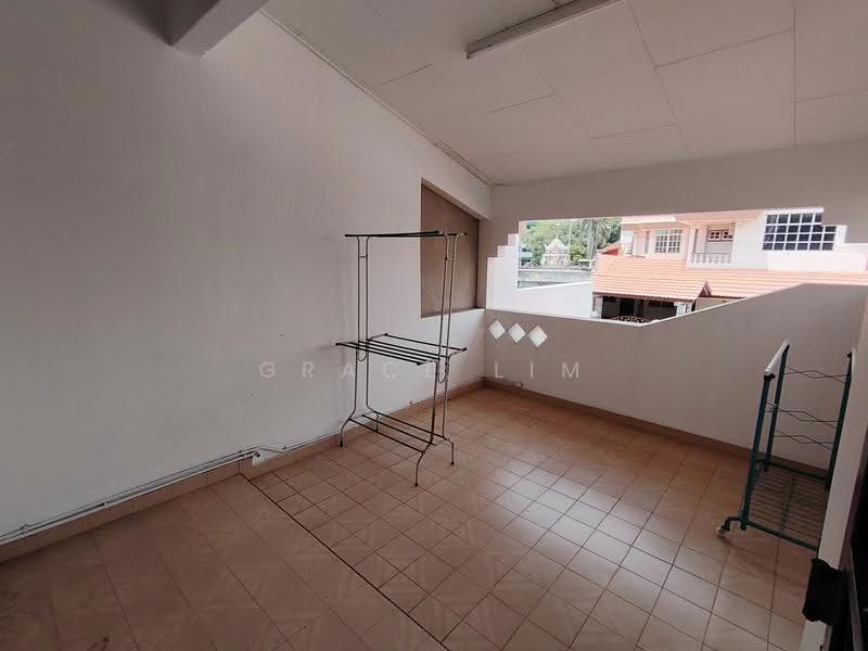 Rumah Teres 2-Tingkat untuk Disewa di Kampung Lapan (Melaka City) - Grace Lim - Balcony - PropertyGuru.com.my