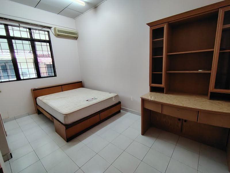 Rumah Teres 2-Tingkat untuk Disewa di Kampung Lapan (Melaka City) - Grace Lim - Bedroom - PropertyGuru.com.my