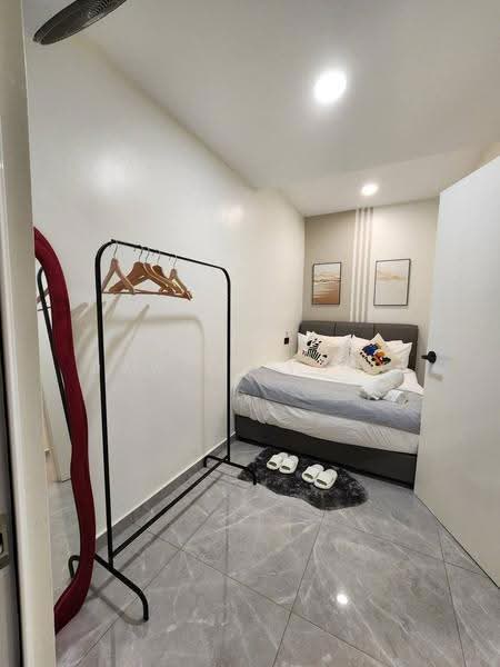 Rumah Teres 2-Tingkat untuk Dijual di Taman Johor Jaya (Johor Bahru) - Daniel Yong - Bedroom - PropertyGuru.com.my