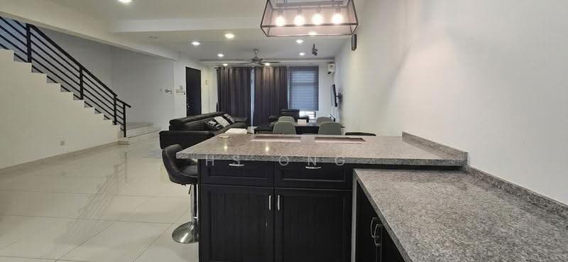 Rumah Teres 2-Tingkat untuk Dijual di Klang (Selangor) - HS Ong - Living Room - PropertyGuru.com.my