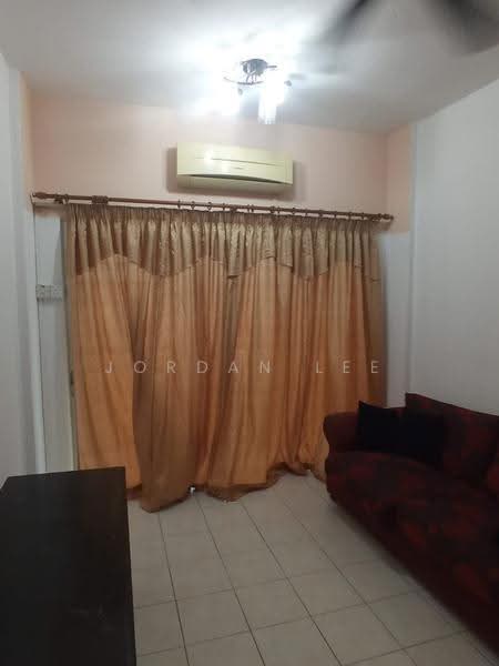Pangsapuri untuk Dijual di Laksamana Cheng Ho 2 - Jordan Lee - Living Room - PropertyGuru.com.my