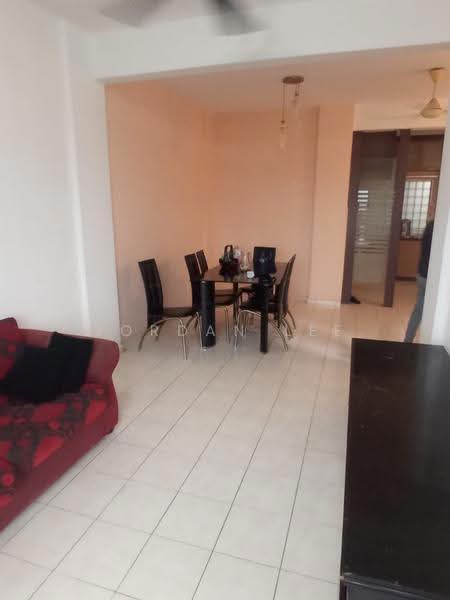 Pangsapuri untuk Dijual di Laksamana Cheng Ho 2 - Jordan Lee - Living Room - PropertyGuru.com.my