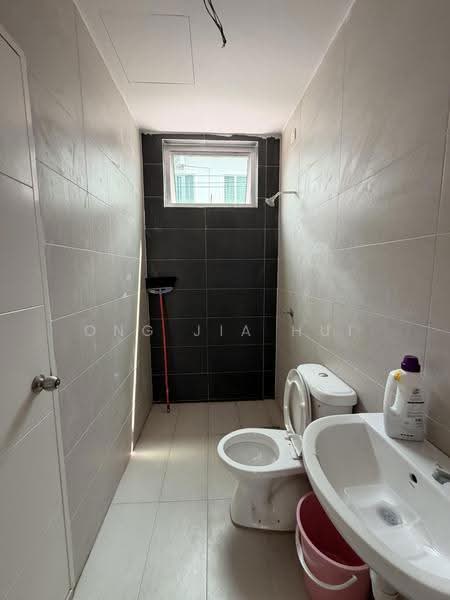 2-storey Terraced House for Sale in Hijayu 2 (Bandar Sri Sendayan) - Ong Jia Hui - PropertyGuru.com.my