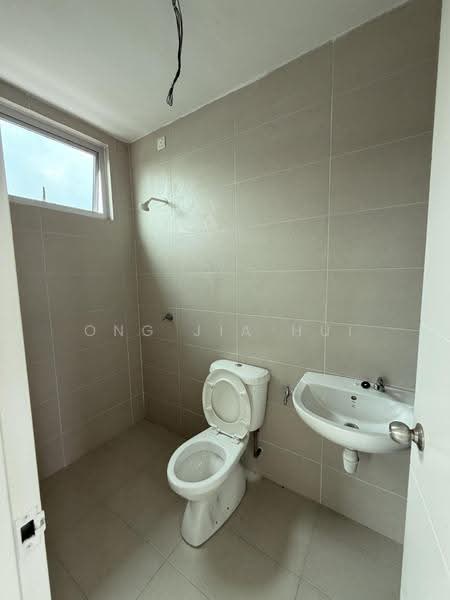 2-storey Terraced House for Sale in Hijayu 2 (Bandar Sri Sendayan) - Ong Jia Hui - PropertyGuru.com.my
