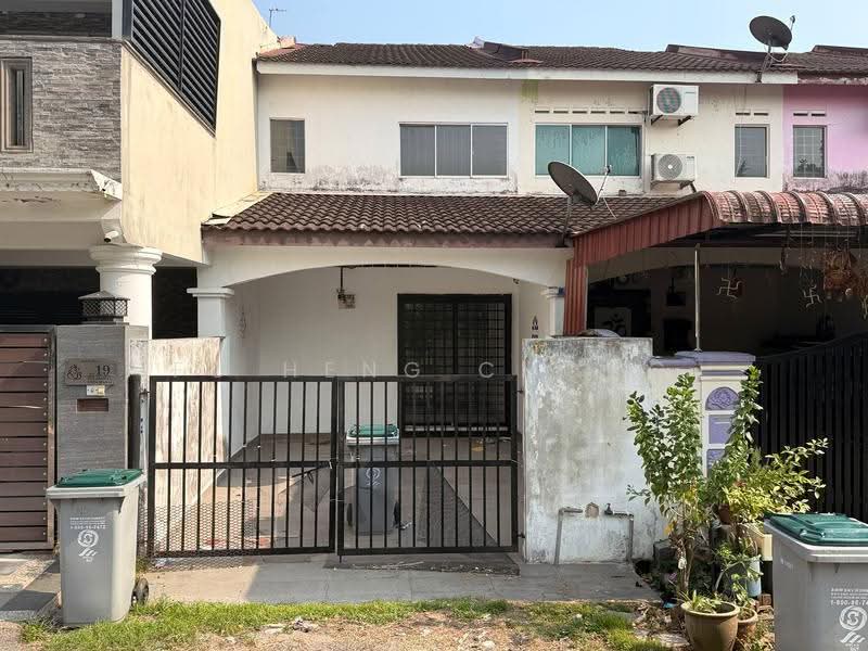 2-storey Terraced House for Sale in Taman Kota Masai (Pasir Gudang) - Fu Heng Chong - Exterior - PropertyGuru.com.my