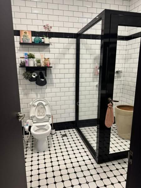 Rumah Teres 2.5-Tingkat untuk Dijual di Seri Tanjung Pinang (Tanjung Tokong) - Pei Hoon - Bathroom - PropertyGuru.com.my