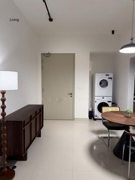 Kediaman Servis untuk Disewa di Quinn Residence - Alex Ho - Living Room - PropertyGuru.com.my