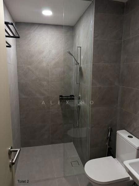 Kediaman Servis untuk Disewa di Quinn Residence - Alex Ho - Bathroom - PropertyGuru.com.my