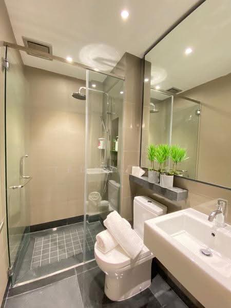 Kediaman Servis untuk Dijual di Vista Residences - Teddy Saw - Bathroom - PropertyGuru.com.my