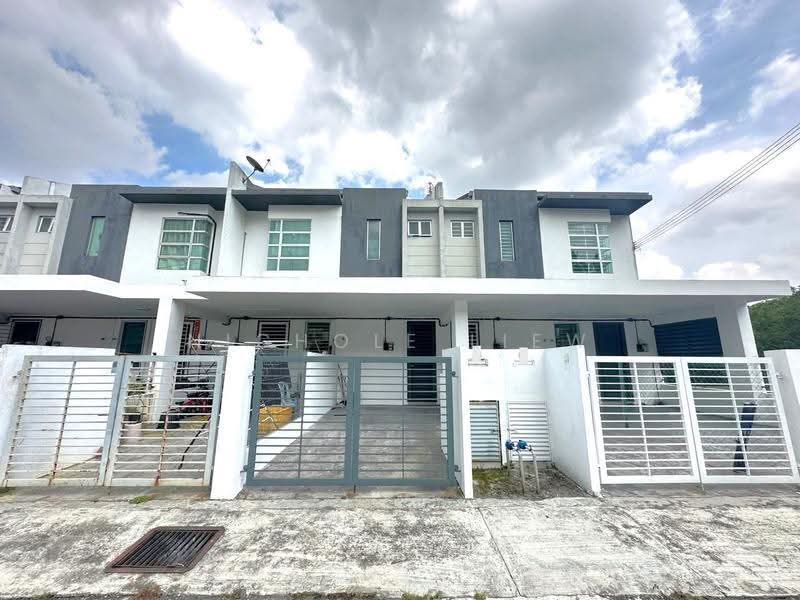 Rumah Bandar untuk Dijual di Taman Semenyih Mewah Fasa 5 (Semenyih) - Nichole Liew - Exterior - PropertyGuru.com.my