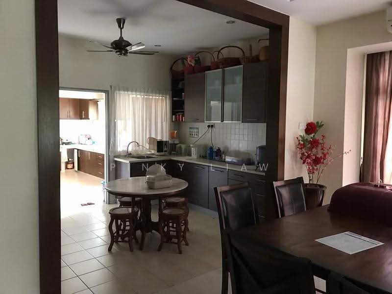 Rumah Teres 2-Tingkat untuk Dijual di Kota Kemuning (Shah Alam) - Pinky Liaw - Kitchen - PropertyGuru.com.my