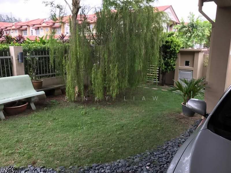 Rumah Teres 2-Tingkat untuk Dijual di Kota Kemuning (Shah Alam) - Pinky Liaw - Exterior - PropertyGuru.com.my