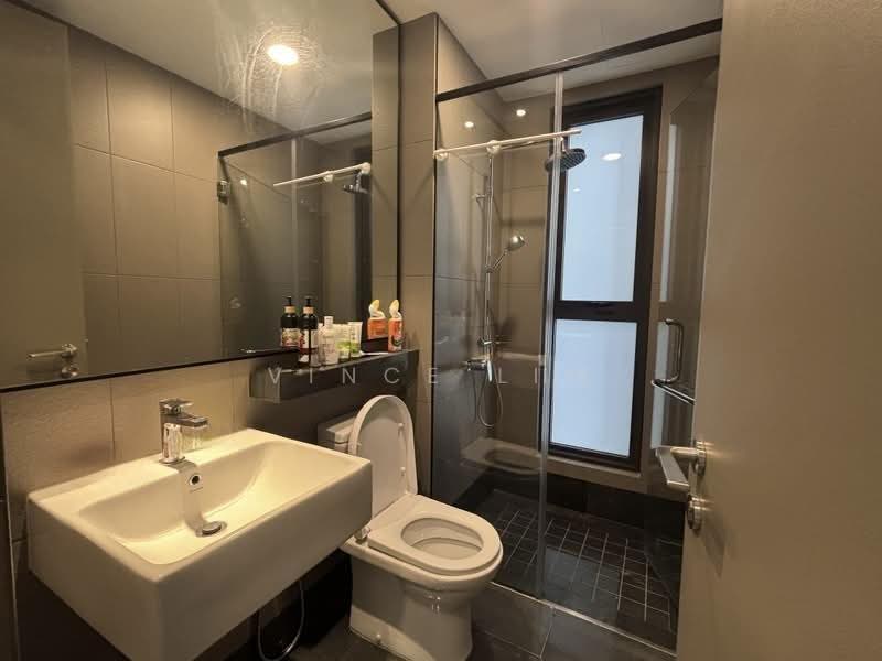 Service Residence for Rent at Bloomsvale Menara Vista Petaling - Vince Lim - Bathroom - PropertyGuru.com.my