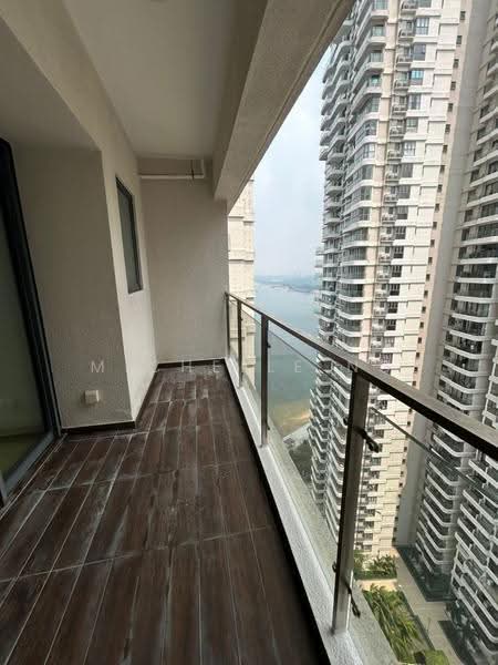 Kondominium untuk Disewa di Bay Laurel @ Country Garden Danga Bay - Michelle Ng - Balcony - PropertyGuru.com.my