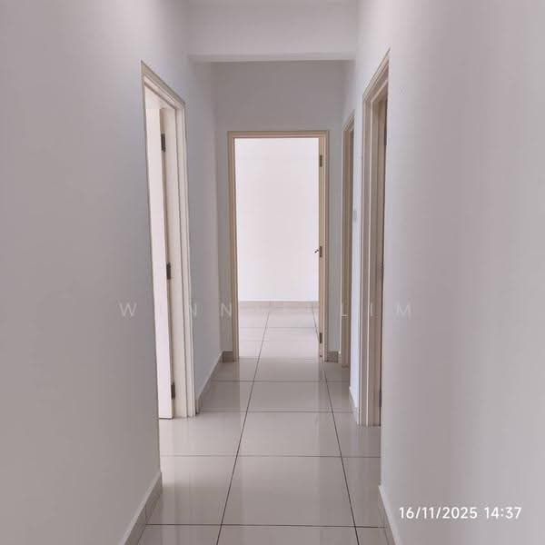 Condominium for Sale at Ascenda Residence @ Skyarena - Winnie Lim - Corridor - PropertyGuru.com.my