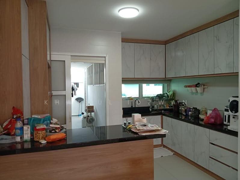 Semi-Detached House for Sale in Seremban 2 (Negeri Sembilan) - Khairul Idzwan - Kitchen - PropertyGuru.com.my