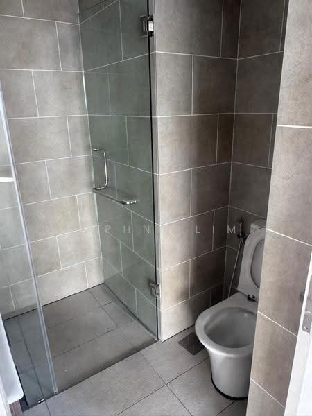 Service Residence for Sale at Residensi Estetik 8 (Est8) - Daphne Lim - Bathroom - PropertyGuru.com.my