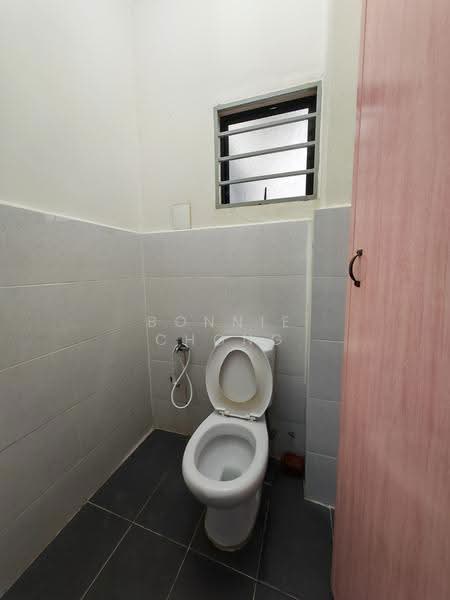 2-storey Terraced House for Sale in Kelana Jaya (Petaling Jaya) - Bonnie Chong - Bathroom - PropertyGuru.com.my