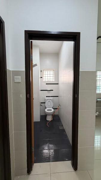 2-storey Terraced House for Sale in Bandar Sungai Long (Selangor) - Kenny Lai - Bathroom - PropertyGuru.com.my