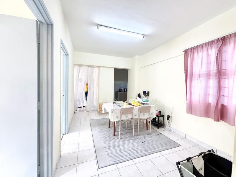 Apartment for Sale at Avenue Court - Peggy Lim - Dining Room - PropertyGuru.com.my