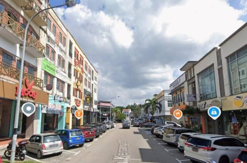Retail Space for Sale in Bandar Indahpura (Kulai) - Kelly Wai - Exterior - PropertyGuru.com.my