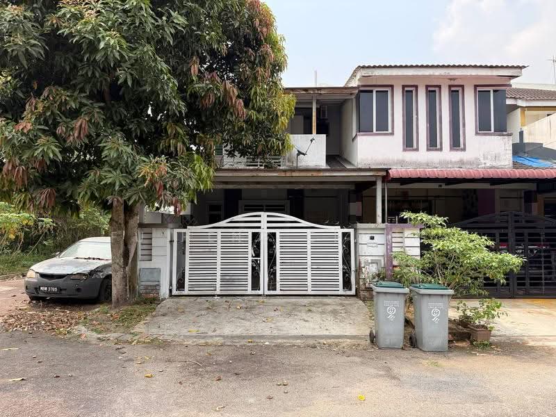 Rumah Teres 2-Tingkat untuk Dijual di Taman Sierra Perdana (Masai) - Fu Heng Chong - Exterior - PropertyGuru.com.my