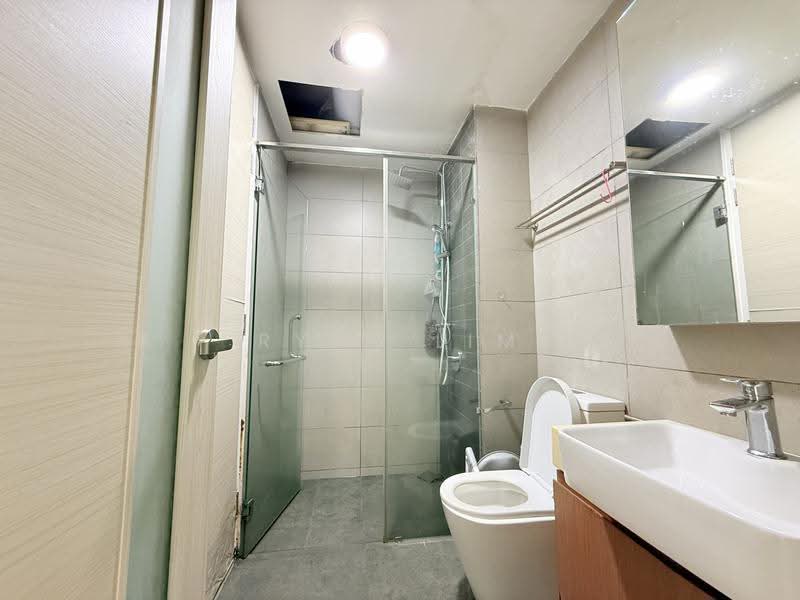 Service Residence for Rent at The M @ Medini Macrolink - Ryan Lim - Bathroom - PropertyGuru.com.my